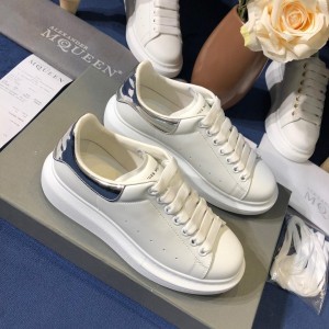 Alexander McQueen Fahion Sneaker White and silver heel MS100096