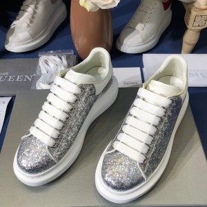 Alexander McQueen Fahion Sneaker Silver sequins and white heel MS100111