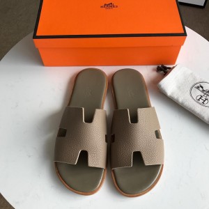 Hermes Luxury Slippers WS032816