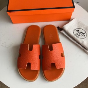 Hermes Luxury Slippers WS032820