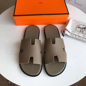 Hermes Luxury Slippers WS032843