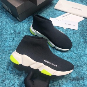 Balenciaga Speed Knitted socks High Quality Sneakers Black and white sole with green details WS980025