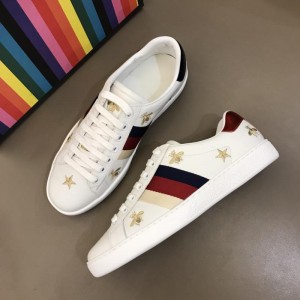 Gucci Fashion Desgin Sneaker White and gold bee embroidery with white sole MS02200