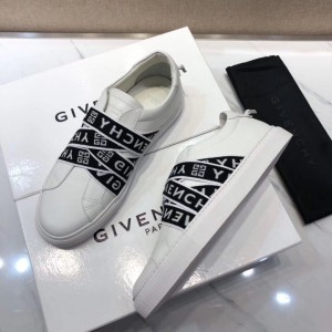 Givenchy White Perfect Quality Sneakers With Black ’Givenchy‘ Prints Lace MS09310