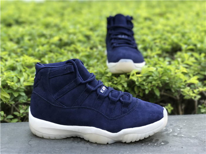 Air Jordan 11 PRM Jeter RE2PECT Sneakers