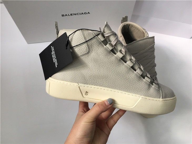 Super perfect Balenciaga Holiday collection high sneakers light grey