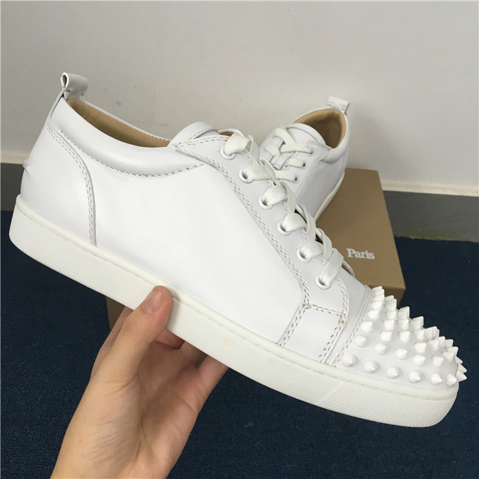 Limited Version Christian Louboutin Louis Junior Spikes Mens Flat White Low top with Spikes