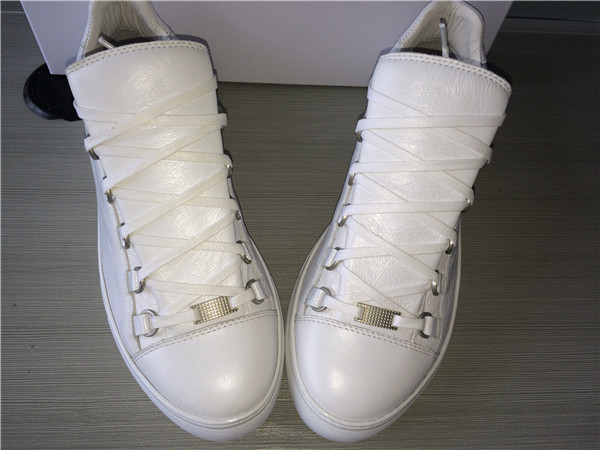 Balenciaga Arena Low Top Creased Leather Sneakers White