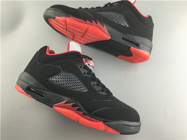 AIR JORDAN 5 LOW 