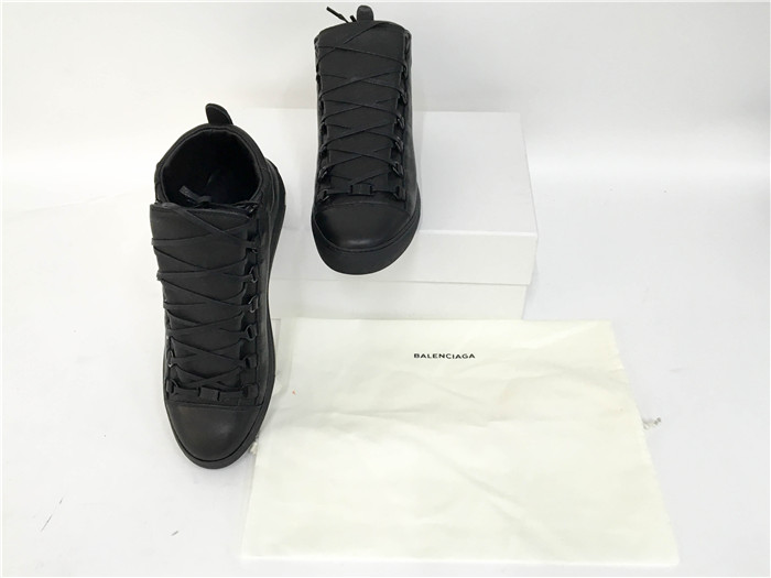 New Limited Version Balenciaga Arena Lambskin Creased Leather Matt Sneakers